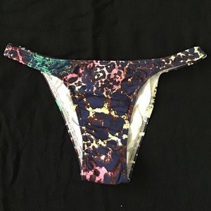 NWOT San Lorenzo Cheeky Bottoms